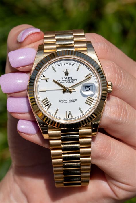 is there much difference between men and ladies datejust rolex|rolex day datejust.